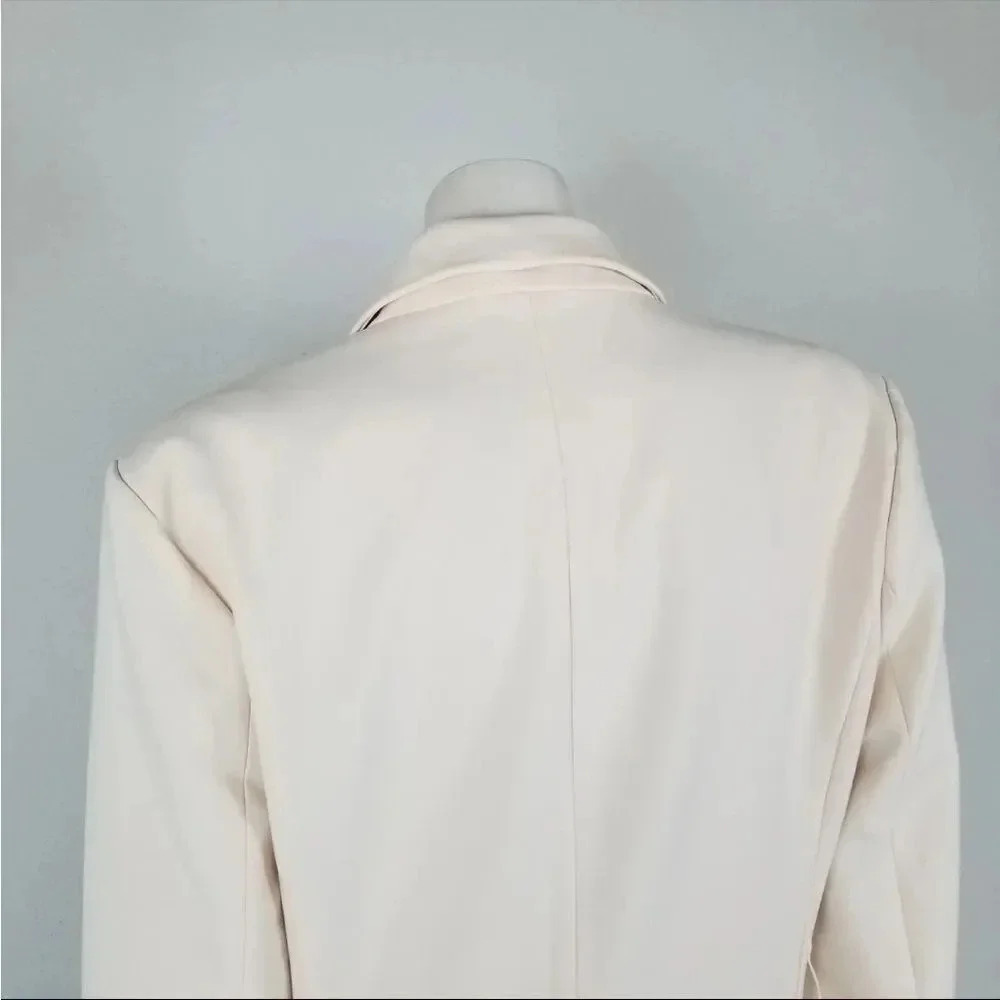 BOA (Because of Alice) vegan leather boyfriend white cream blazer - Picture 4 of 7